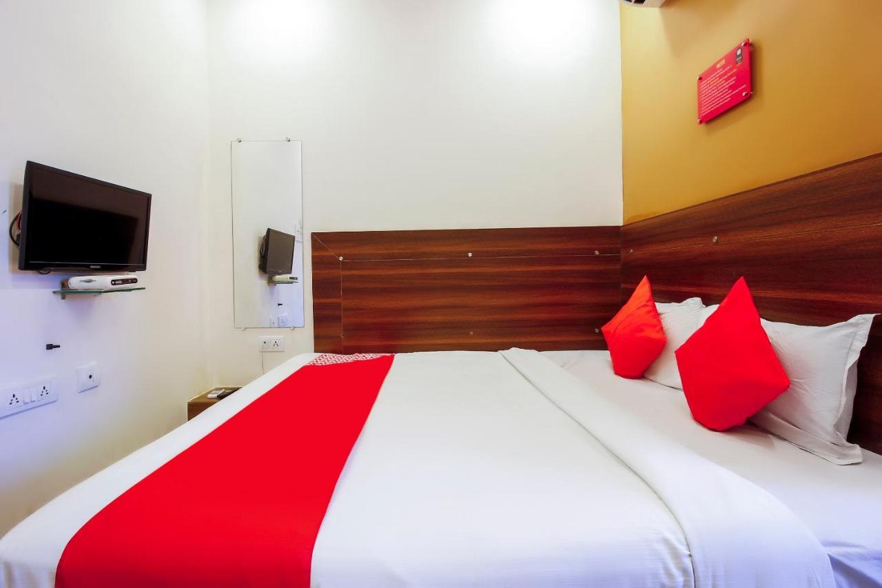 Oyo Hotel Saba Service Apartments Near Birla Mandir Haydarabad Dış mekan fotoğraf